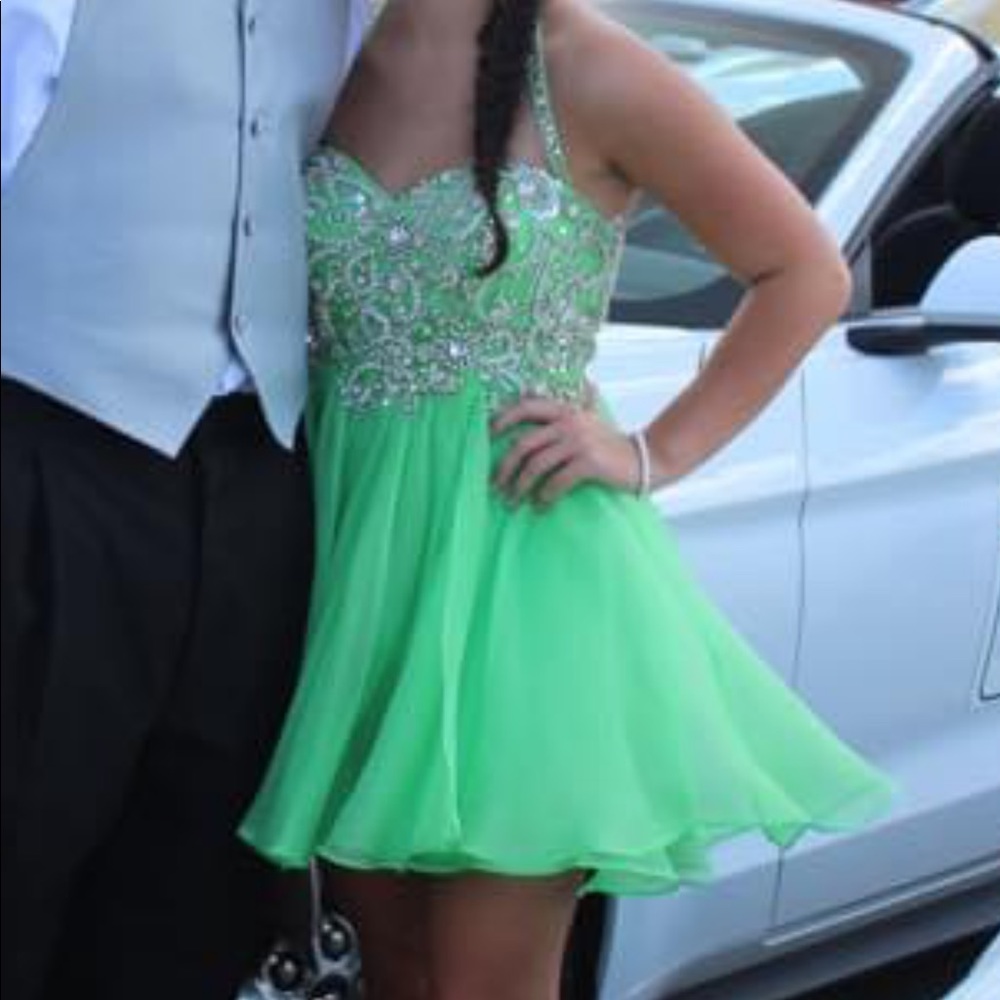 Sherri Hill lime green hoco dress!!